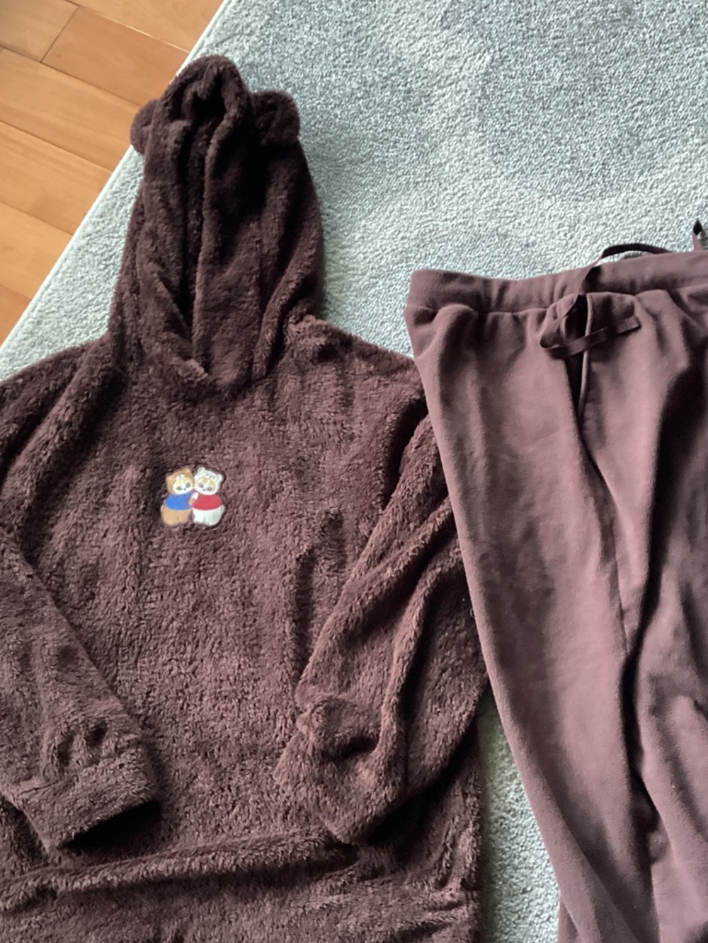 Uniqlo Kids Brown Fuzzy Hoodie and Joggers Set